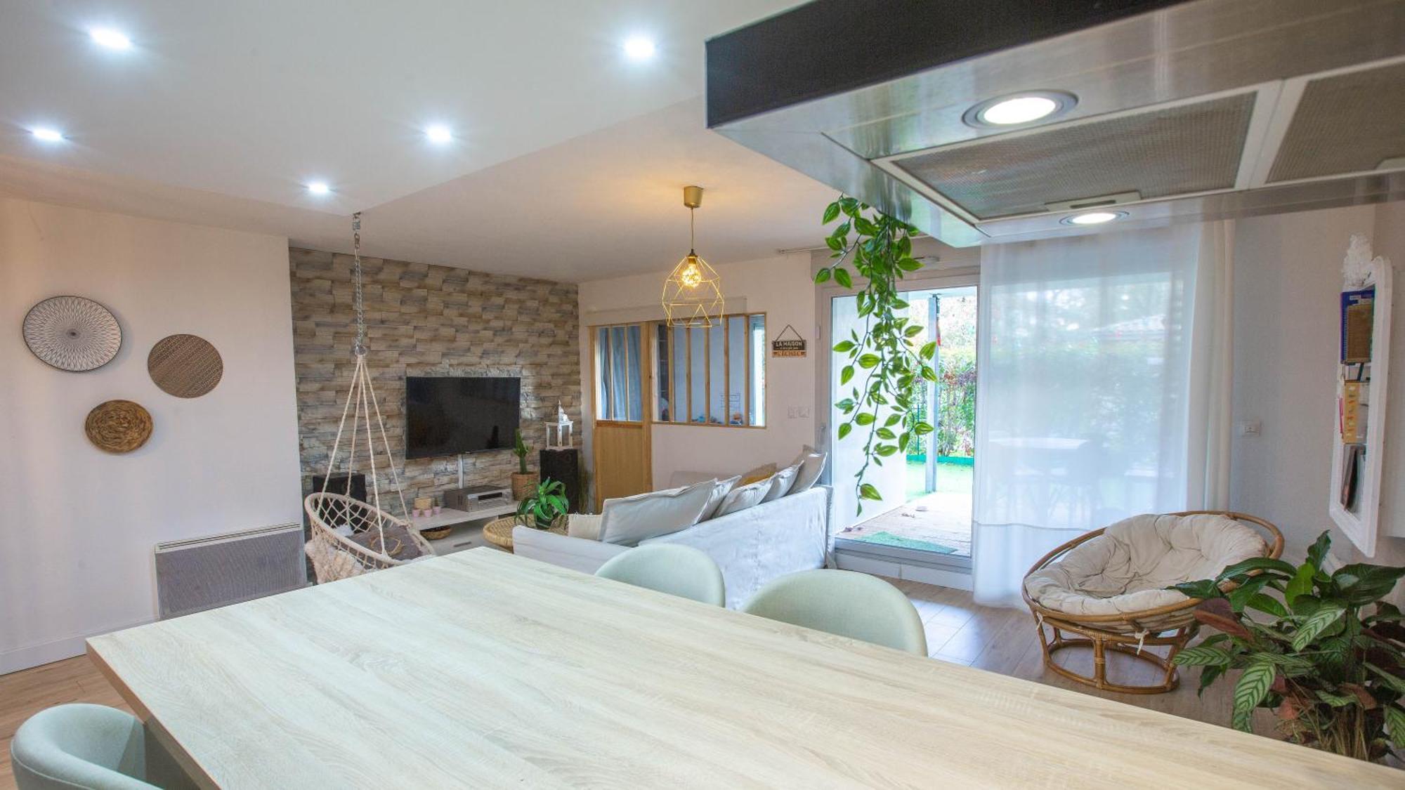 Le Coccon Entre Cambo Et Lardenne Apartment